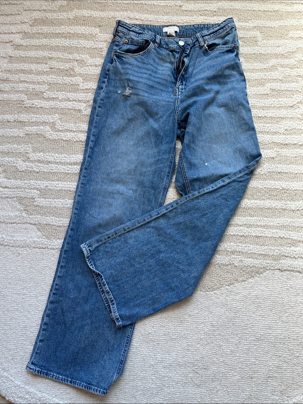 Classic Women’s Divided H&M Blue Jeans – Comfortable Everyday Fit size 14